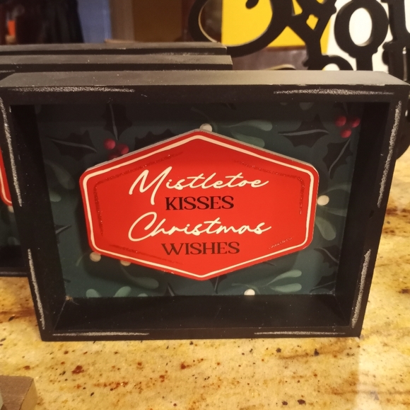 Assorted Holiday Wood Signs Lot 9 pcs - Picture 6 of 8